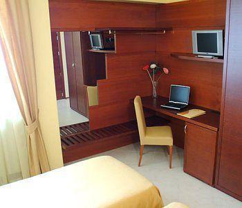Hotel Western Nettuno 4*